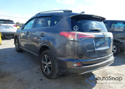 2017 Toyota Rav4 Xle z USA, uszkodzony, nr VIN 2T3RFREV4HW679325